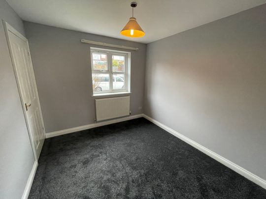 2 bedroom house to rent - Photo 1