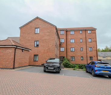2 bedroom apartment to rent - Photo 4