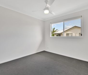 Generous Size 3 Bedroom Townhouse - Photo 5