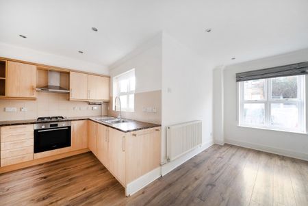 Tennyson Street, Battersea SW8 - Photo 2