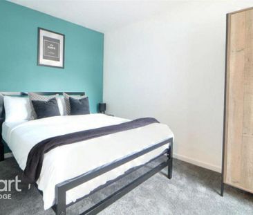 1 bedroom in a house share to rent - Photo 4