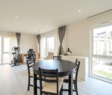 Kingcup Apartments, Harewood Avenue, London, NW7 - Photo 3