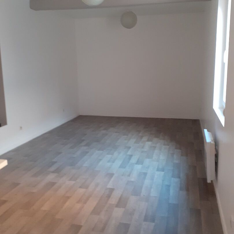 Location appartement 1 pièce, 30.50m², Gournay-en-Bray - Photo 1