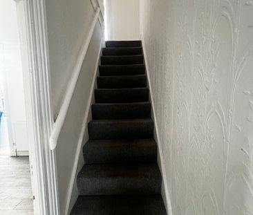 4 Bed Terraced House, Kingston Road, IG1 - Photo 5