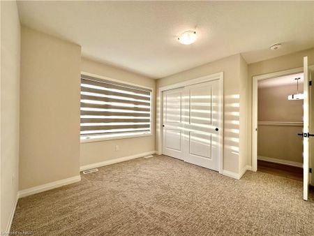 For Lease - 47 Saffron Way, Pelham, Ontario - Photo 3