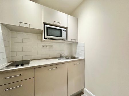 Studio to rent - Photo 4
