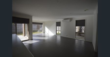 ADDISON REAL ESTATE - Photo 3