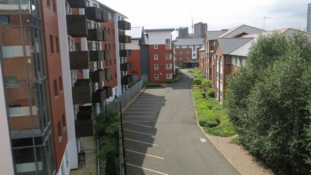 1 bedroom apartment to rent - Photo 1