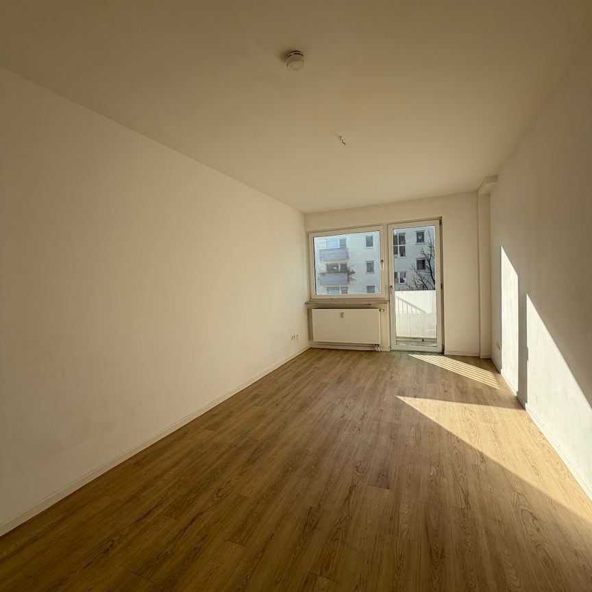 ab 01.03. - Gemütliches Appartement in Laim - Photo 1