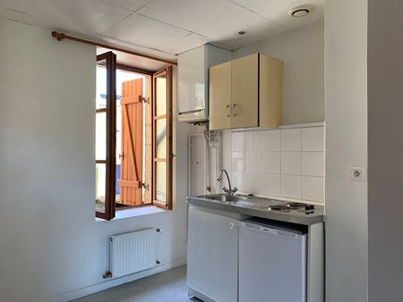 RUE DE LONGVIC – T2 – 37 m² - Photo 4