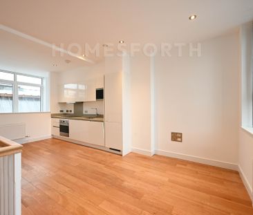 1 Bedroom Duplex - Photo 4