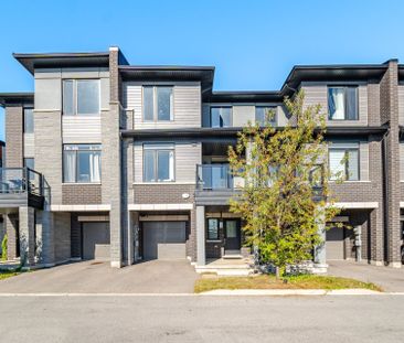 For Lease - 590 North Service Road Unit# 69, Hamilton, Ontario - Photo 6