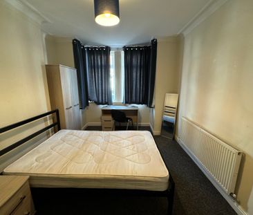 Siward Street, Hull Road - P1876 - Photo 4