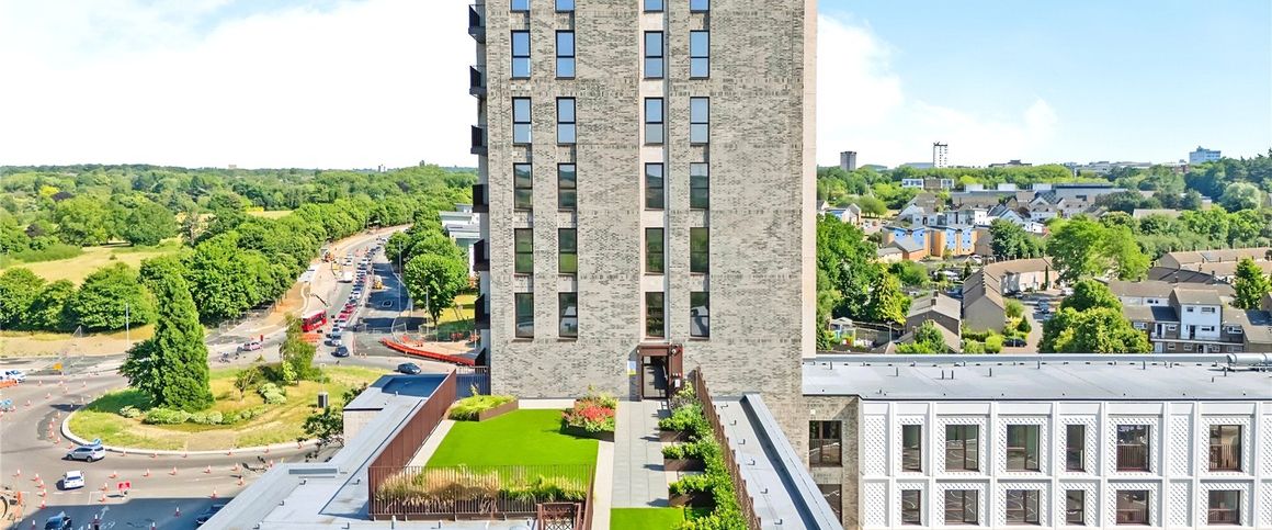 2 bedroom apartment to rent Millbrook Studios, Burnt Mill, Harlow, CM20 - Photo 1