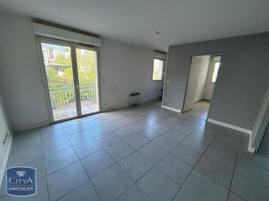 Location Appartement 3 pièces 51m² LOURDES 65100 - Photo 1