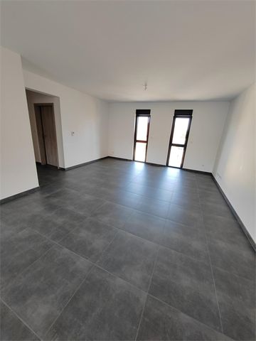 Location Appartement 79.02 M² STEINBRUNN-LE-BAS 1 250 € - Photo 3