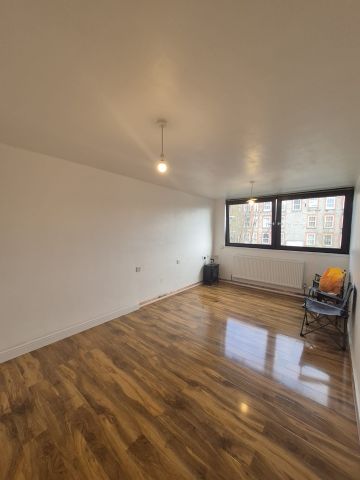 1 Bed Flat, Maitland Park Road, NW3 - Photo 2