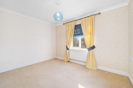 Tulip Fields, Spalding, Whaplode - Photo 2