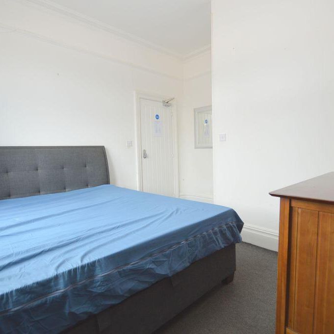 1 bedroom property to rent - Photo 1