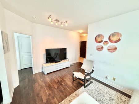 For Lease - 215 Sherway Gardens Road Unit# 2807, Toronto, Ontario - Photo 3