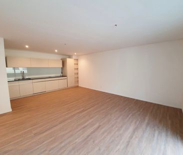 2.5 Zimmer, 60 m², 2. Stock - Photo 2