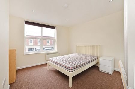 3 bedroom duplex to rent - Photo 4