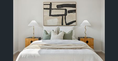 Luxuriously Designed Four Bedroom Duplex in Ultra-Convenient Setting - Photo 4