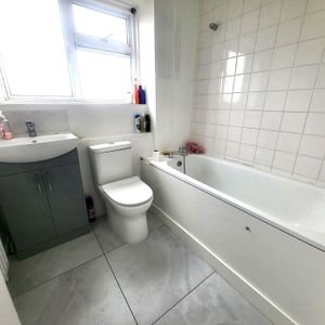 2 bedroom duplex to rent - Photo 2