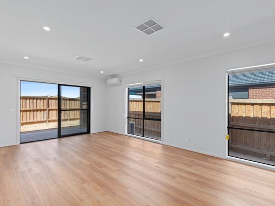 Thinking of selling? Contact our agent - Photo 1