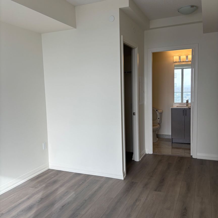For Lease - 8960 Jane Street Unit# 1410, Vaughan, Ontario - Photo 1