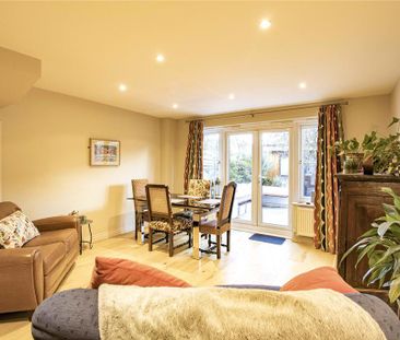 3 bedroom terraced house to rent - Photo 2