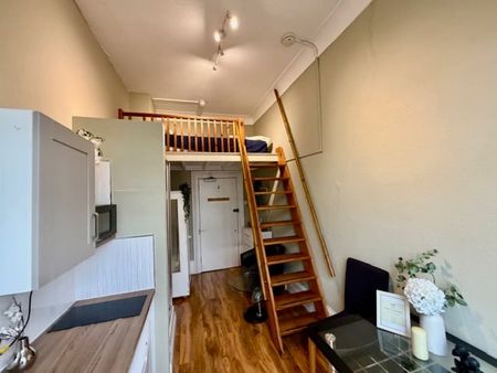 Room in a Shared House, Claverton Street, SW1V - Photo 3