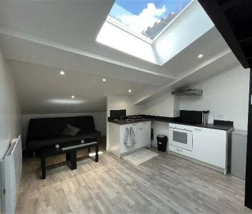 Location appartement 1 pièce - 17m² à Saint etienne (42000) - Photo 1