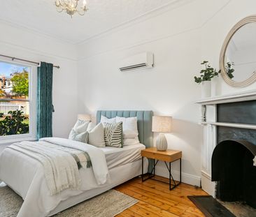 Vincent Street, West Leederville WA 6007 - 3 beds house for Rent, $... - Photo 3