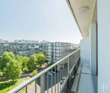 Rental Apartment Bordeaux Saint-Jean - Photo 5