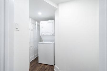 For Lease - 3296 Flagstone Drive Unit# #Basement, Mississauga, Ontario - Photo 2