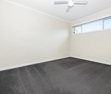 19 Lawson Crescent, Rosebud. - Photo 5