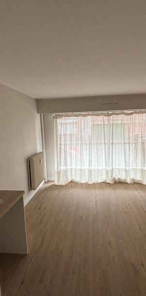 Location Appartement 1 pièce 22m² LILLE 59000 - Photo 1