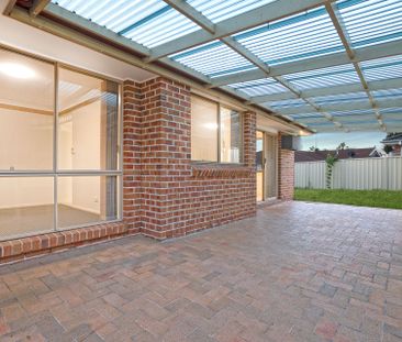 Three Bedroom Family Home - Photo 3