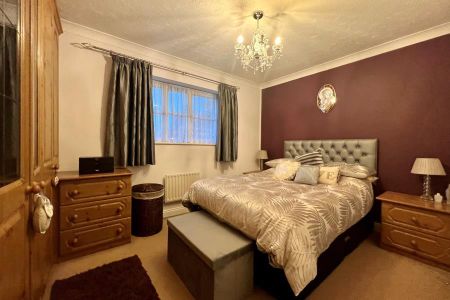 2 bedroom terraced house to rent - Photo 4
