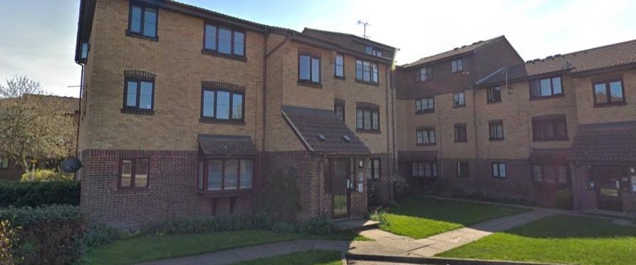 Studio to rent - Photo 1