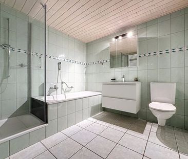 PREMIER LOYER OFFERT : appartement en duplex de 6.5 pièces au 1er é... - Foto 3