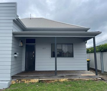 Charming 2-Bedroom Home Close to Everything! - Photo 1