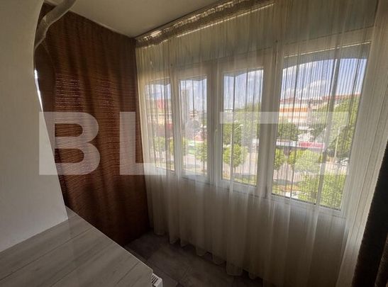 Apartament 3 camere 65mp, centrala termica, aer conditionat, Craiovita - Photo 1