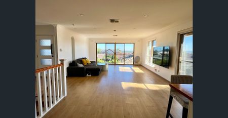 Find space: where family comfort meets coastal convenience - Photo 5