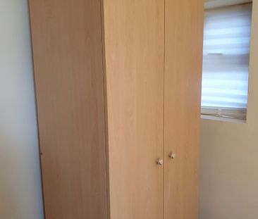 4 Bed Student Accommodation - Photo 2