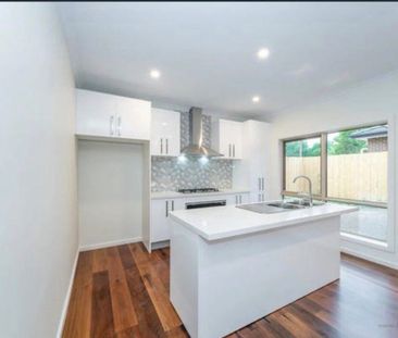 Ferntree Gully - Photo 3