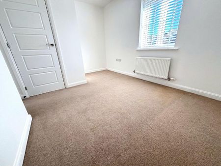 2 bedroom terraced house to rent - Photo 4
