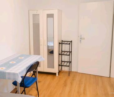 Zimmer Sauber und in Ordnung - Photo 2