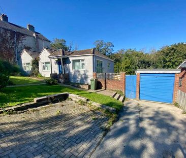 Treetops, Worsley Road, PO31 - Photo 1